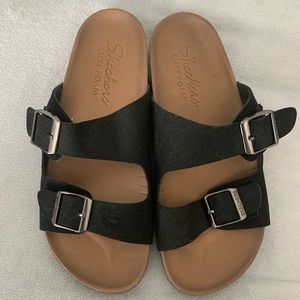 Skechers ladies two strap sandals. Luxe foam sole. Adjustable straps. Size 7.